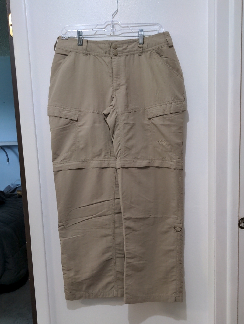 GUC Northface Zip Off Convertible Pants